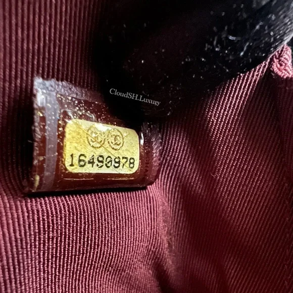 Auth Chanel Quilted Classic CC Logo Black Zip Cosmetic Pouch - Picture 9 of 9